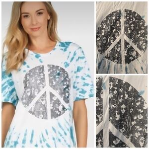 Lauren Moshi Liberty Peace Hippie tee